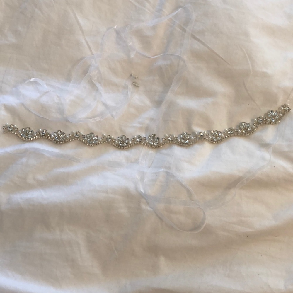 Jeweled belt